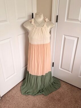 Colorblock Tie-Shoulder Maxi Dress in Cream, Peach & Green